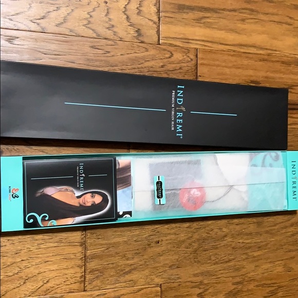 People buy online more then going to store - Picture 2 of 5